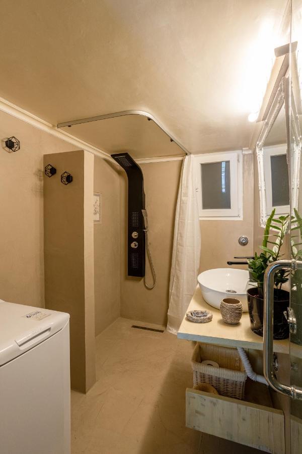 Athinas Apartment Pireus Zewnętrze zdjęcie
